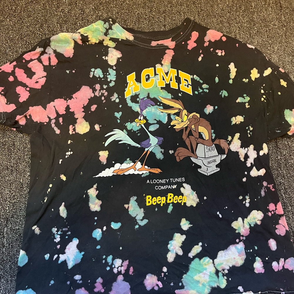 Looney Toons “Beep Beep” shirt